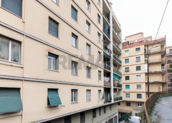 Edificio all\'aperto - Trilocale VIA MANUZIO
 
19, Genova - foto 28