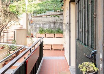 Balcone - Quadrilocale VIA P. NEGROTTO CAMBIASO
 
26, Genova - foto 8