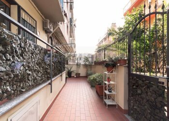 Terrazza - Quadrilocale VIA P. NEGROTTO CAMBIASO
 
26, Genova - foto 16