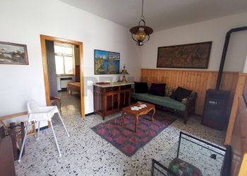 Soggiorno - Apartment Località Bavastri
 
116, Torriglia - photo 28
