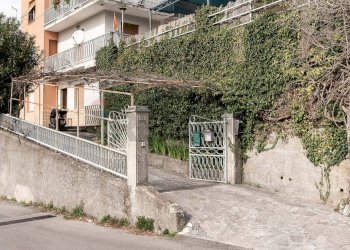 Casa all\'aperto - Casa semi indipendente Via Delle Rovere
 
26, Avegno - foto 5