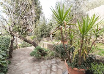 Giardino - Casa semi indipendente Via Delle Rovere
 
26, Avegno - foto 14