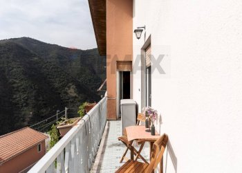 Balcone - Casa semi indipendente Via Delle Rovere
 
26, Avegno - foto 29