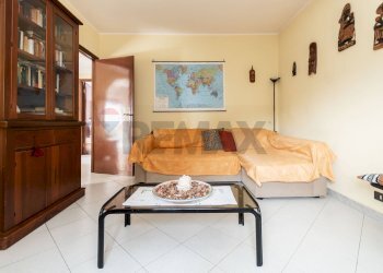 Soggiorno - Casa semi indipendente Via Delle Rovere
 
26, Avegno - foto 56