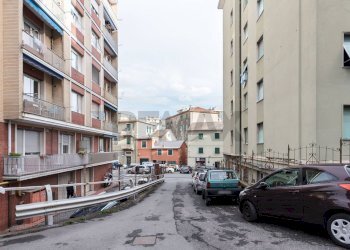 Edificio all\'aperto - Bilocale Piazza Silvio Arrivabene
 
8B, Genova - foto 35