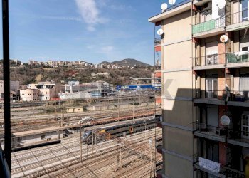 Edificio all\'aperto - Quadrilocale Via Carlo Orgiero
 
6, Genova - foto 11
