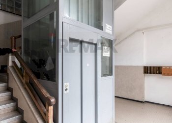 Ricezione / Lobby - Magazzino Via Borzoli
39, Genova - foto 13