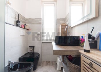 Bagno - Apartment Via Eugenio Divano
3, Serra Riccò - photo 21