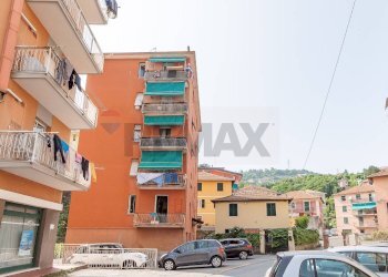 Edificio all\'aperto - Apartment Via Eugenio Divano
3, Serra Riccò - photo 29