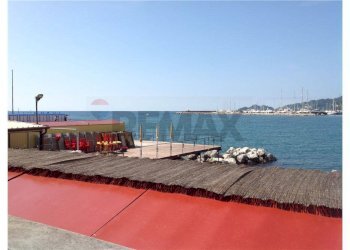 Vista dell\'acqua - Appartamento Via Montebello
 
30, Rapallo - foto 25