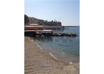 Vista dell\'acqua - Appartamento Via Montebello
 
30, Rapallo - foto 30