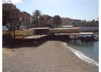Vista dell\'acqua - Appartamento Via Montebello
 
30, Rapallo - foto 32