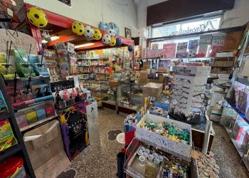 Dispensa di stoccaggio - Negozio Via Del Lagaccio
66r, Genova - foto 6
