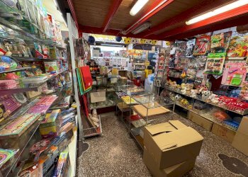 Dispensa di stoccaggio - Negozio Via Del Lagaccio
66r, Genova - foto 11