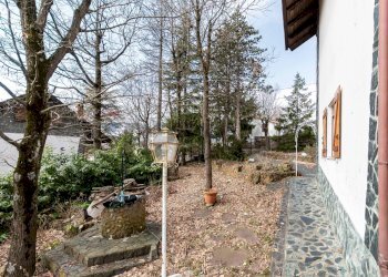 Giardino - Casa indipendente Strada Provinciale la Brentina
 
210, Ponzone - foto 13