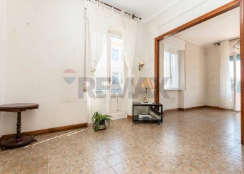 Stanza vuota - Appartamento Via Capolungo
 
54, Genova - foto 21