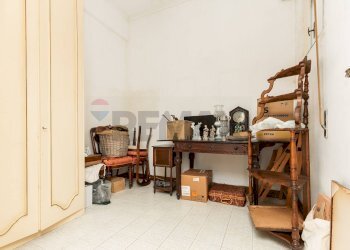 Camera / camera da letto - Appartamento Via Capolungo
 
54, Genova - foto 34