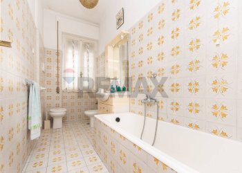 Bagno - Appartamento Via Capolungo
 
54, Genova - foto 38