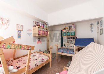 Camera / camera da letto - Appartamento Via Redipuglia
 
1, Genova - foto 31