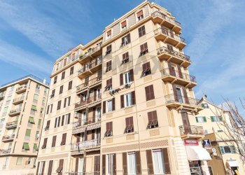 Edificio all\'aperto - Appartamento Via Redipuglia
 
1, Genova - foto 48
