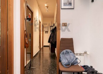 Hall / corridoio - Quadrilocale Via Gian Battista Gaulli
 
10, Genova - foto 22