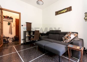 Soggiorno - Quadrilocale Via Gian Battista Gaulli
 
10, Genova - foto 24