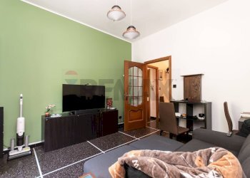 Soggiorno - Quadrilocale Via Gian Battista Gaulli
 
10, Genova - foto 26