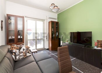 Soggiorno - Quadrilocale Via Gian Battista Gaulli
 
10, Genova - foto 27