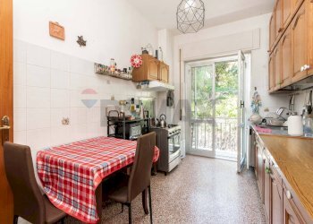 Cucina - Quadrilocale Via Gian Battista Gaulli
 
10, Genova - foto 33