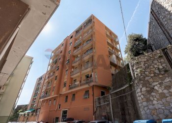 Edificio all\'aperto - Quadrilocale Via Gian Battista Gaulli
 
10, Genova - foto 40