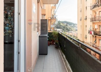 Balcone - Quadrilocale Via Villini Ambrogio Negrone
 
13, Genova - foto 5