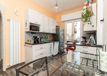 Cucina - Quadrilocale Via Villini Ambrogio Negrone
 
13, Genova - foto 11