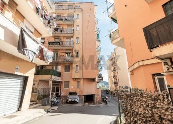 Edificio all\'aperto - Quadrilocale Via Villini Ambrogio Negrone
 
13, Genova - foto 30