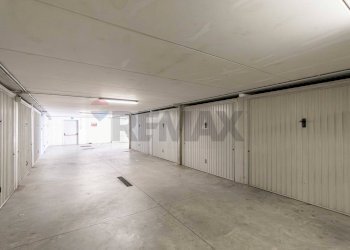 Parcheggio - Quadrilocale Via Villini Ambrogio Negrone
 
13, Genova - foto 32