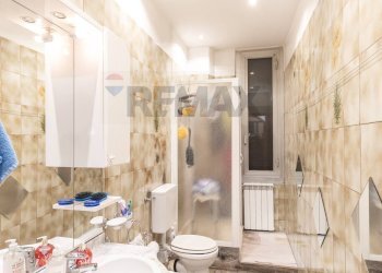 Bagno - Trilocale Via San Giovanni D'acri
 
3, Genova - foto 15
