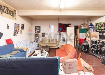 Soggiorno - Magazzino Via Borzoli
39, Genova - foto 8