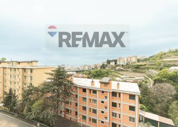 Edificio all\'aperto - Appartamento Via Ernesto Stassano
 
10, Genova - foto 1