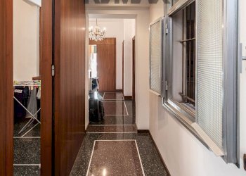 Hall / corridoio - Appartamento Via Giovanni Amarena
 
4, Genova - foto 7