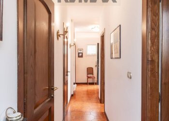 Hall / corridoio - Villa VIA CAMPORINO, Rapallo - photo 94