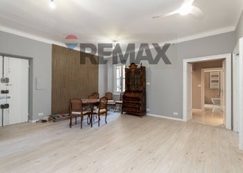 Sala da pranzo - Appartamento Corso Ugo Bassi
 
50, Genova - foto 3