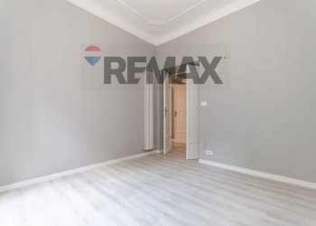 Stanza vuota - Appartamento Corso Ugo Bassi
 
50, Genova - foto 24