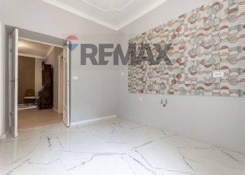 Stanza vuota - Appartamento Corso Ugo Bassi
 
50, Genova - foto 29