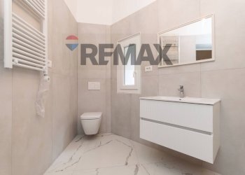 Bagno - Appartamento Corso Ugo Bassi
 
50, Genova - foto 34