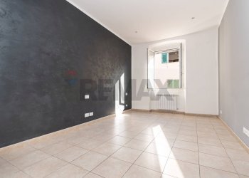 Stanza vuota - Appartamento Genova - foto 18