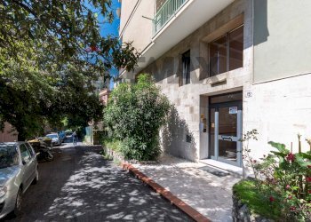 Casa all\'aperto - Appartamento Via Gabriele Rossetti
 
15A, Genova - foto 1