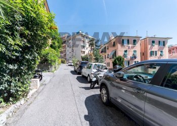 Edificio all\'aperto - Appartamento Via Gabriele Rossetti
 
15A, Genova - foto 2