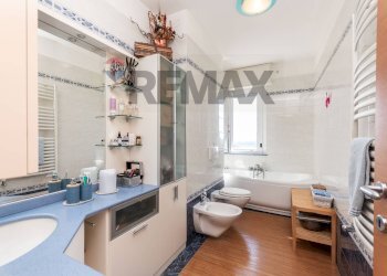 Bagno - Appartamento Via Hector Berlioz
 
67, Genova - foto 26