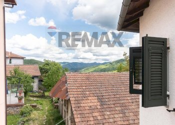 Vista delle montagne - Three-room apartment Località Bavastri
 
40, Torriglia - photo 1