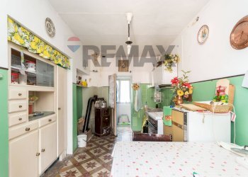 Cucina - Three-room apartment Località Bavastri
 
40, Torriglia - photo 4
