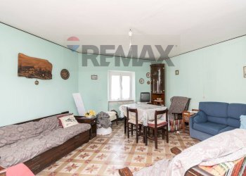 Sala da pranzo - Three-room apartment Località Bavastri
 
40, Torriglia - photo 15